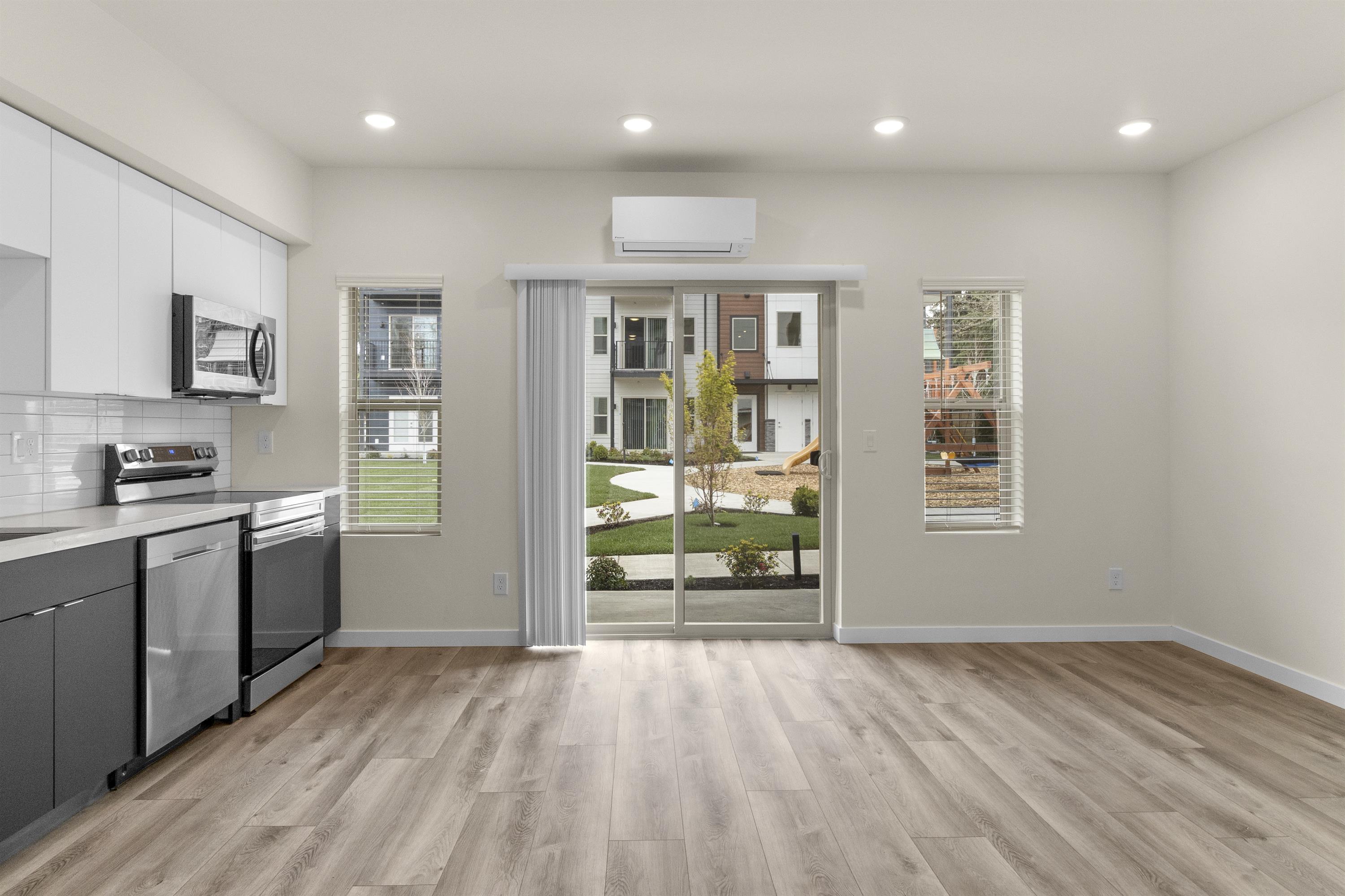 Heron Heights 8933 Gravelly Lake Dr SW - 105